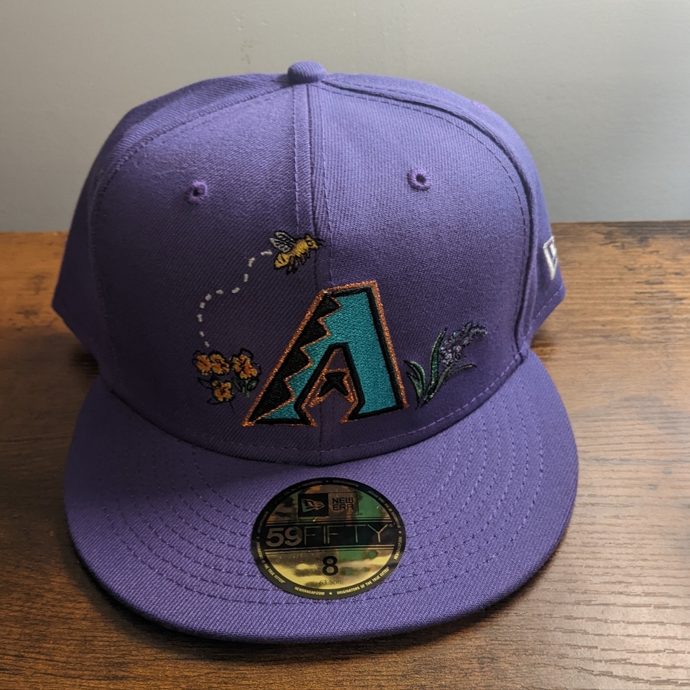 Arizona Diamond Backs Special Edition Fitted MLB Baseball Hat.